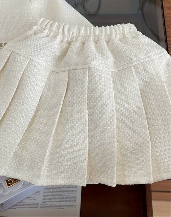 Костюм для дівчинки