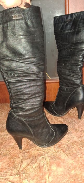 Продам зимові сапоги натур.кожа 36р