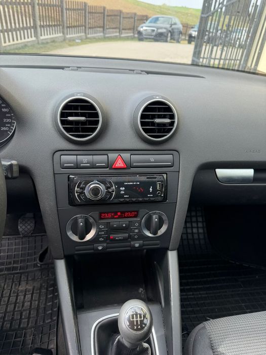 Audi a3*8P* Sportback* 1.6MPI