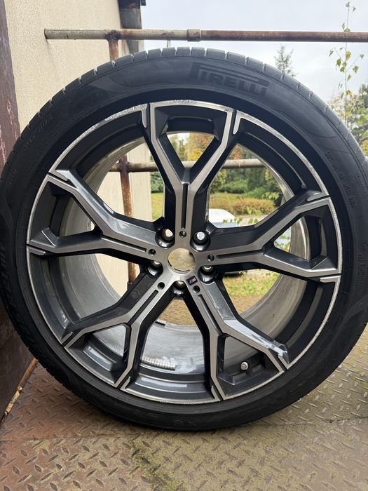 Oryginalne felgi BMW X5 G05-2 szt tylne