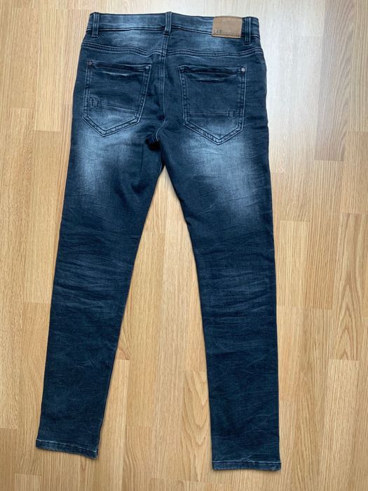Spodnie jeans dla chłopca r. 170
