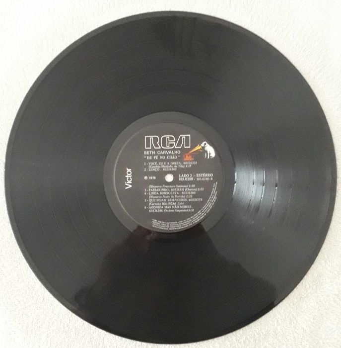 Beth Carvalho disco de vinil "de pé no chão "
