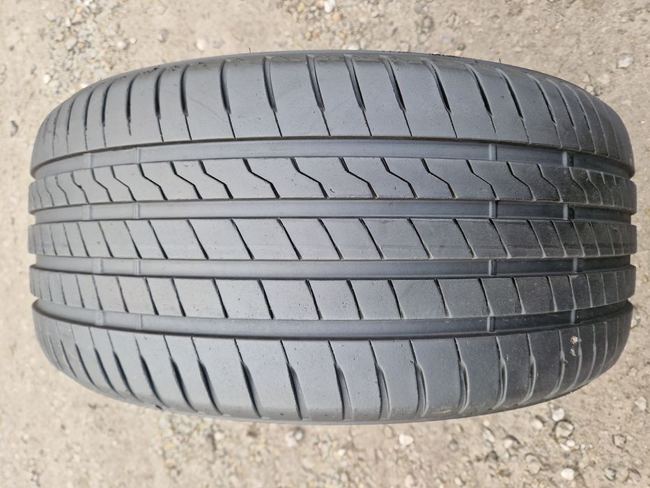 Opona letnia Firestone RoadHawk 255/45r18 (103Y)