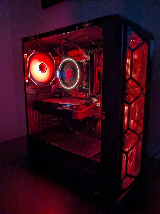 Komputer gamingowy GTX 1660 Super SSD 1TB LED GWARANCJA