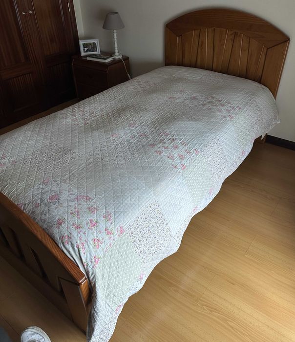 estrutura cama de solteiro de madeira, 195cm x 95 cm