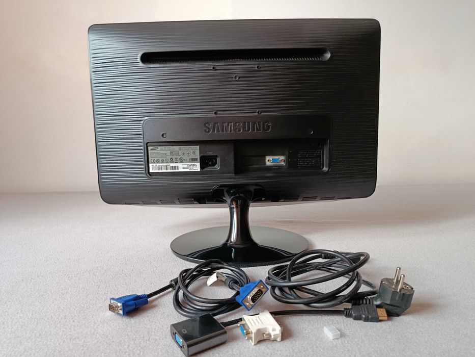 Monitor komputerowy Samsung B2230N VGA DVI HDMI