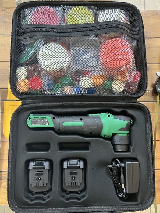 BATOCA S4 SET3 полировально-эксцентриковая аккумуляторная машина.