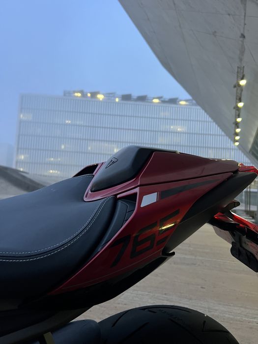 Triumph Street Triple 765 RS | Carnival Red | Garantia até 2027