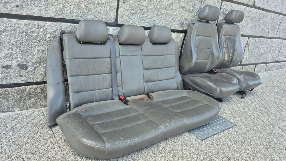 AUDI A4 B5(8D) - Bancos SPORT COM REGULAÇÃO LOMBAR ELETRICA EM PELE