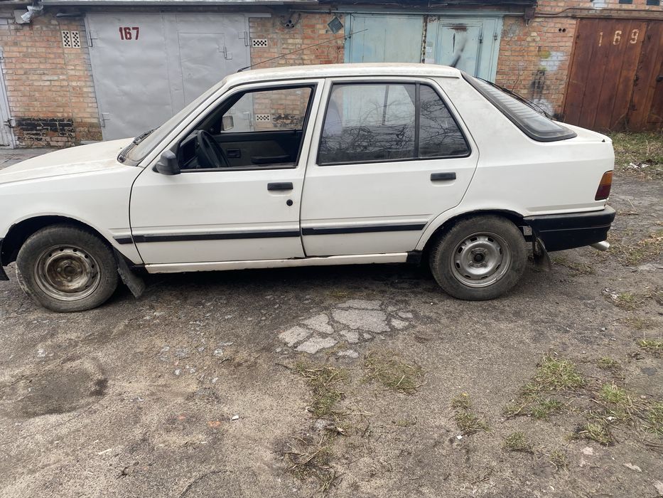 Комплект бампер капот фара телевізор Пежо 309 Peugeot 309