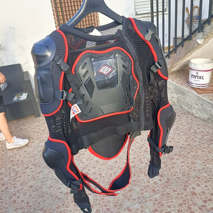 Equipamento de motocross