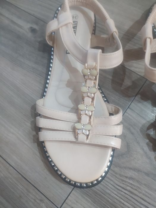 Sandały buty letnie 39