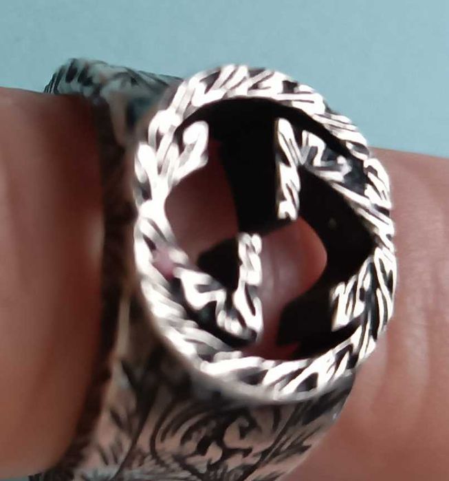 Pierścionek Gucci srebrny