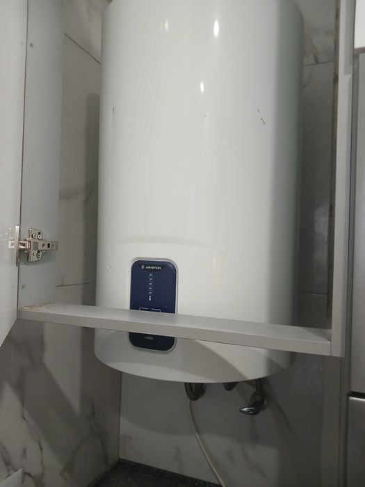 Apartamento em Almada/ Barrocas arrenda-se