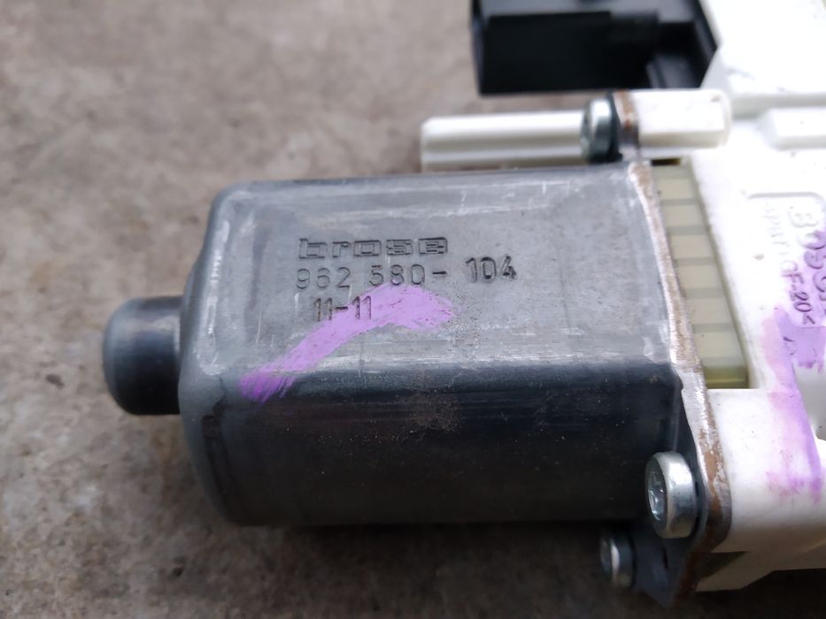 Моторчик механізм склопідйомника dodge journey Fremont 2011/2020р. Б/У