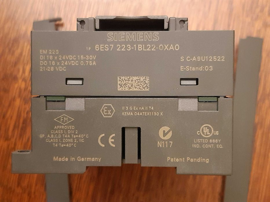 SIEMENS moduł DI/DO 6ES7 223-1BL22-0XA0