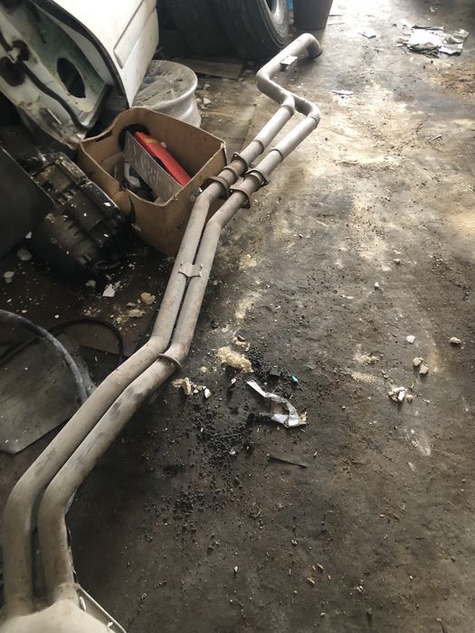 Глушник мерседес 210