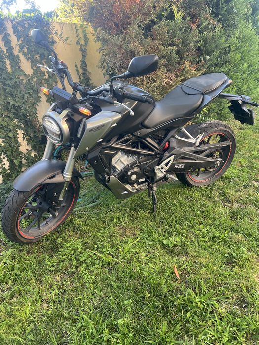 Moto Honda cb 125r