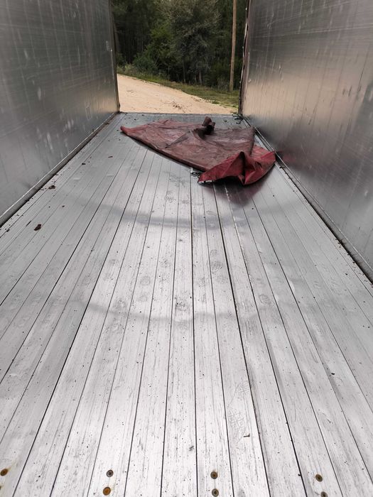 Vende semi-reboque piso móvel