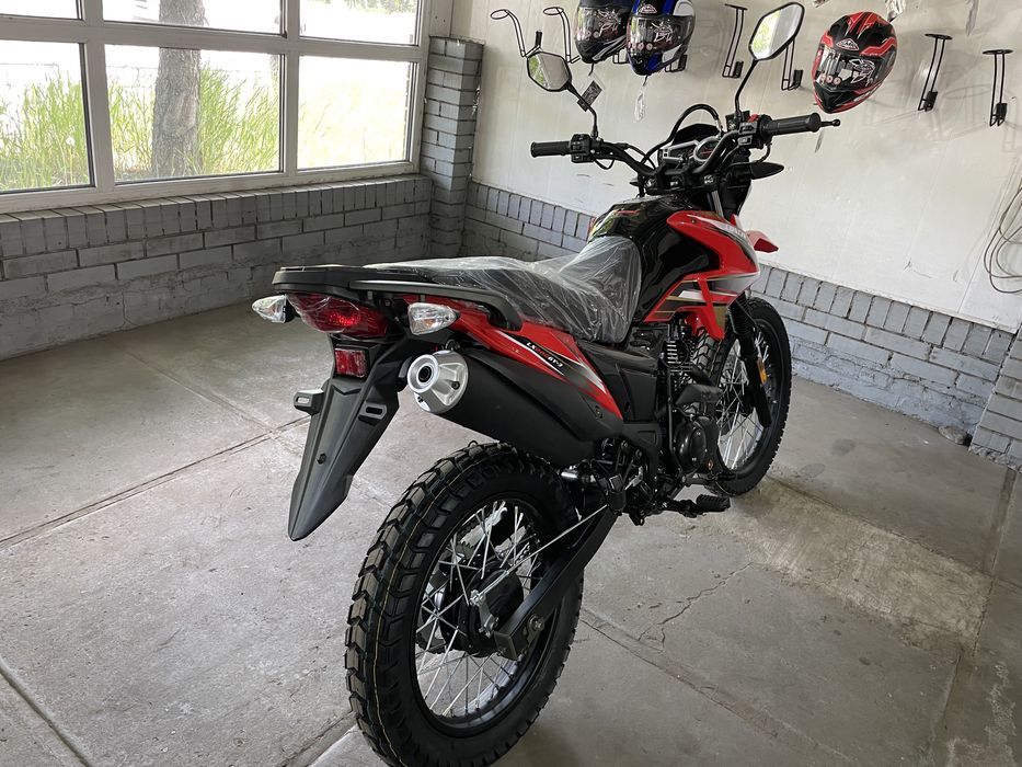 Мотоцикл Loncin LX200GY-3 Pruss