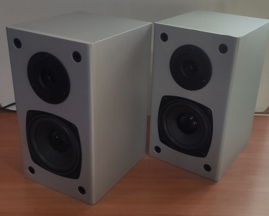 Колонки F&D, модель SPS-611, 20W на канал