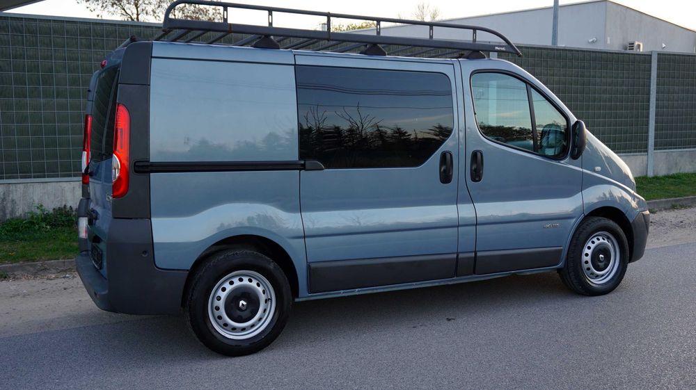 Renault Trafic 2.0 115 km ** Bagażnik Dachowy ** Sprowadzony ** Klima