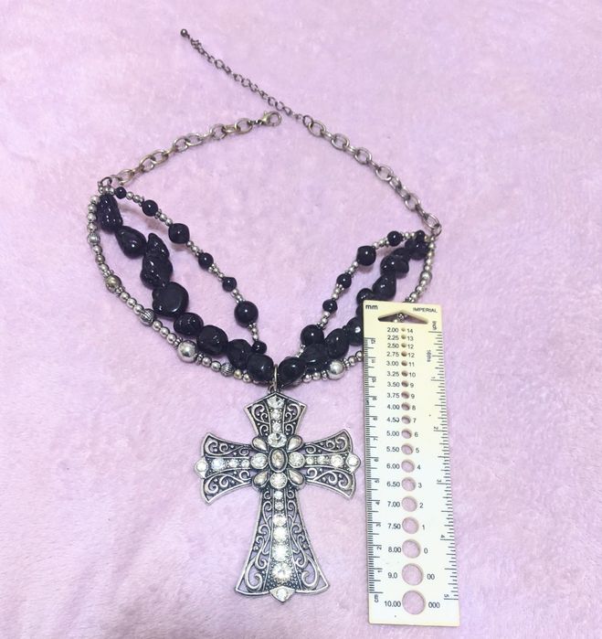 Colar com cruz grande pedras naturais Rap Hip Hop