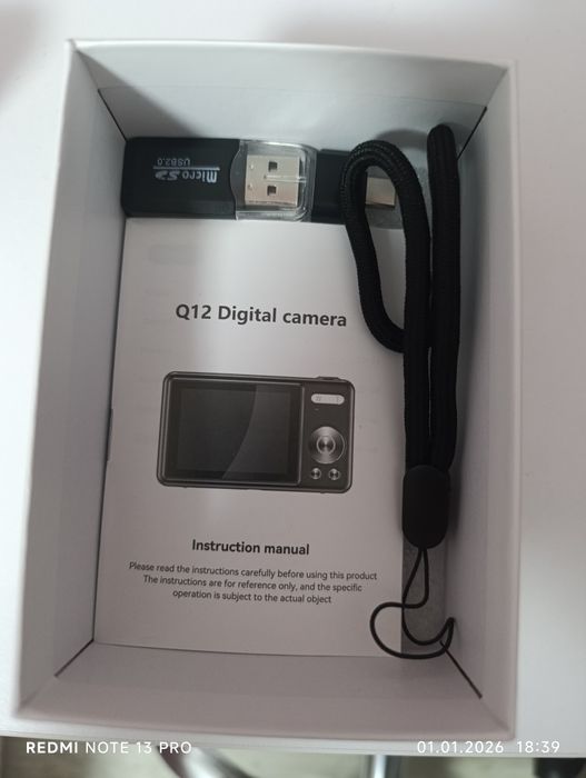 Фотоапарат Digital Camera