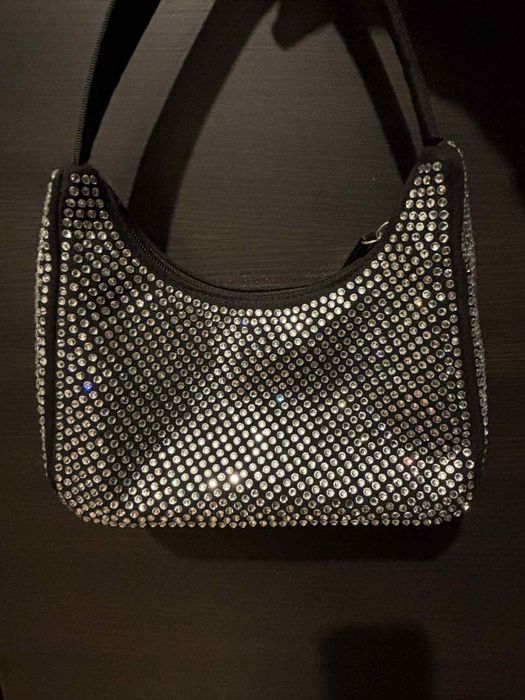 Torebka czarna cekinowa