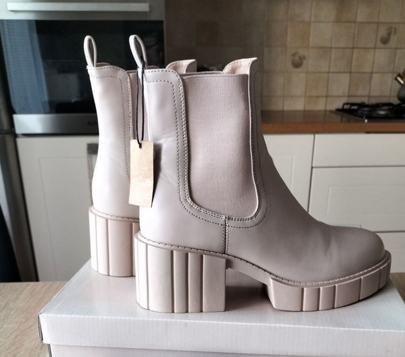Nowe S/m,uni 20-50 zł/szt