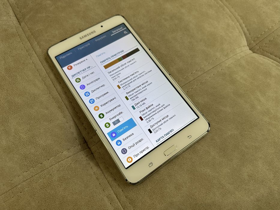 Продам планшет Samsung Tab 4 SM T230 в хорошому стані