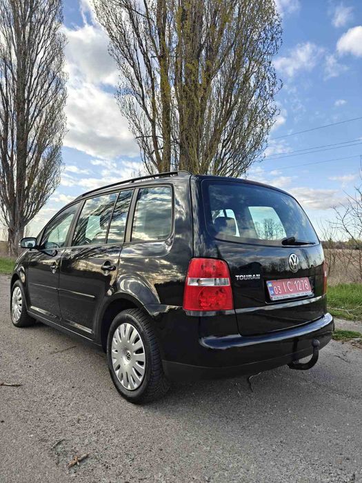 Volkswagen touran  1.6 mpi