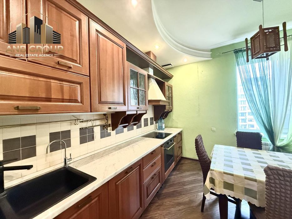 Аренда 3-комнатной квартиры 100м2, ул.Златоустовская 50, Центр