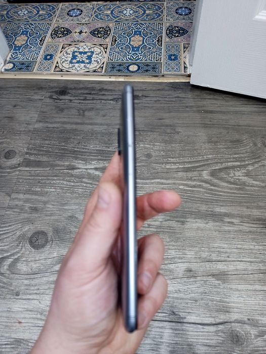 Телефон Ксіомі Редмі S2