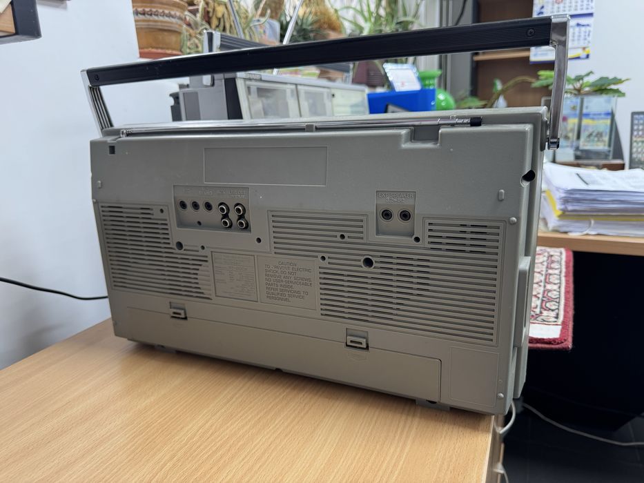 Стерео-магнітола TOSHIBA RT-200S