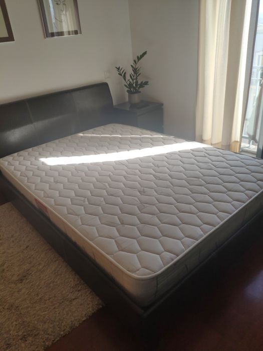 Cama 1,50cmx2,15cm