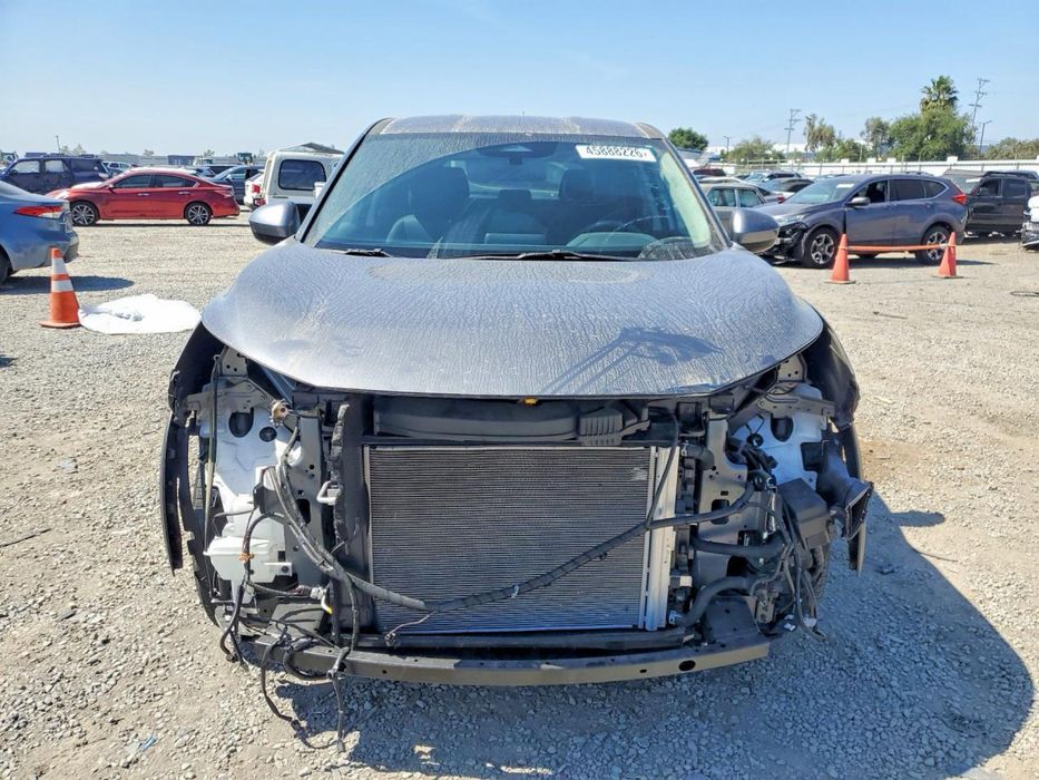 Nissan rouge t33 авто в дорозі до України