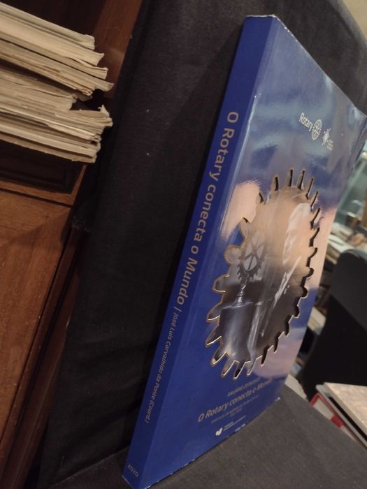 Anuário 2019/2020 Rotary conecta o Mundo