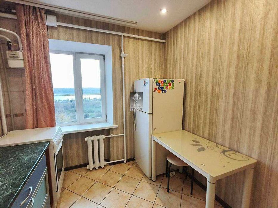 Продаж 2-кімн. квартири у центрі, вул. Перемоги, Вознесенівський р-н