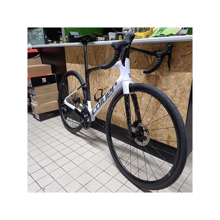 Nova Coluer invicta 5.7 de disco 2027 Di2 12x2v S