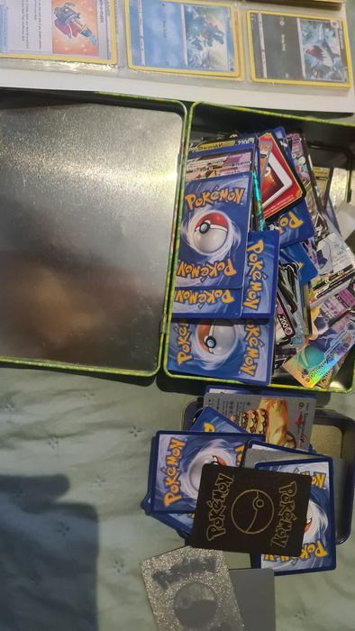 Vendo mais de 1000 cartas pokemon