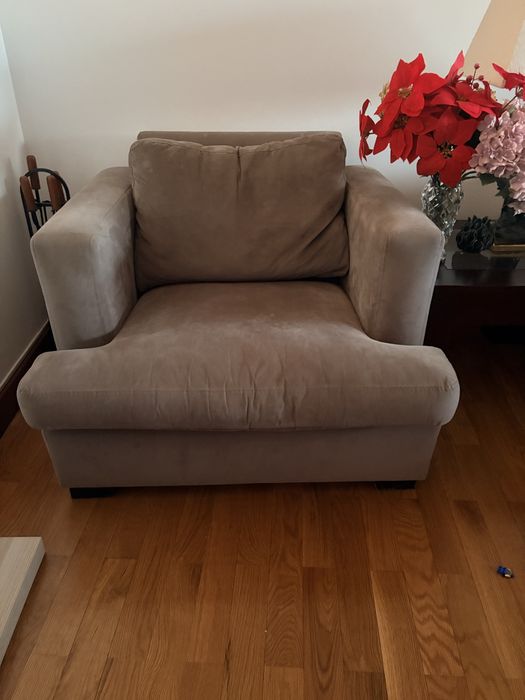 Vendo 2 Cadeirões / Poltronas em Bom Estado