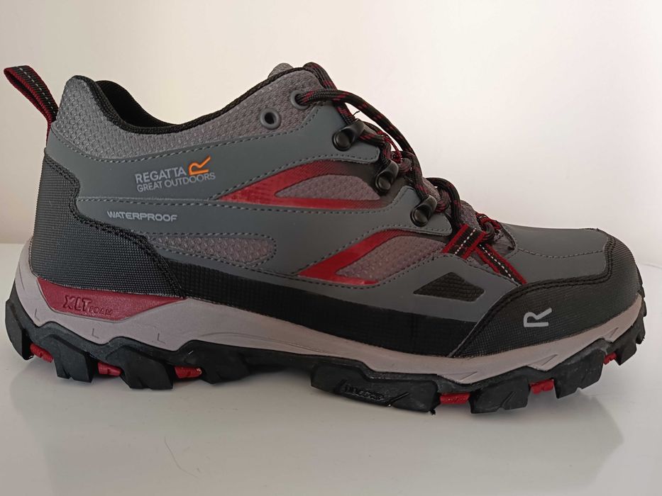 Buty męskie trekkingowe wysokie Regatta Holcombe III ISOTEX