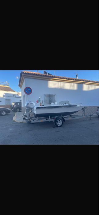 Vendo barco em muito bom estado
