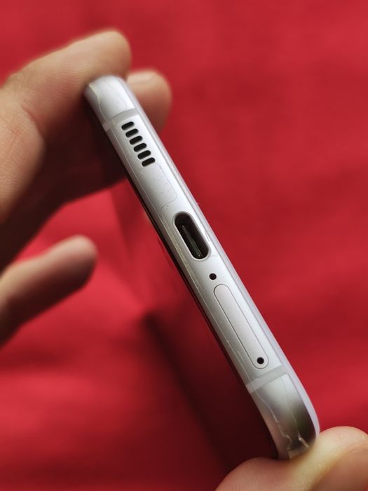 Samsung galaxy s21 fe 5g 6.4" 6/128Гб 120Гц недорого телефон
