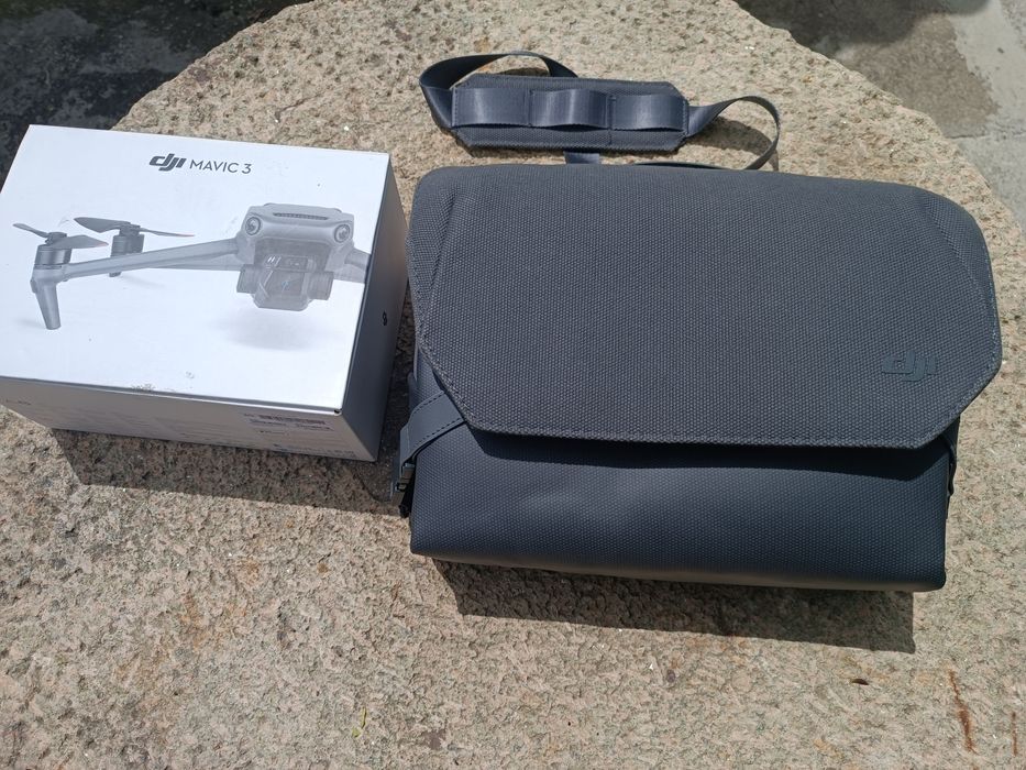 DJI Mavic 3 Fly More Combo64584501687426121