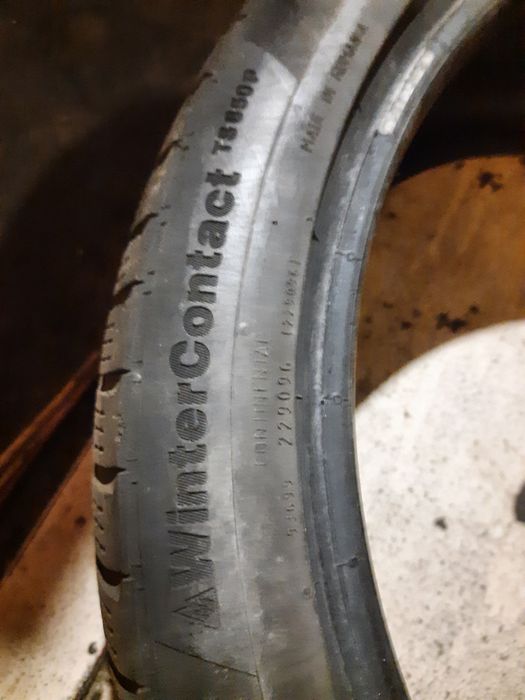 Continental 225 40 18 зима