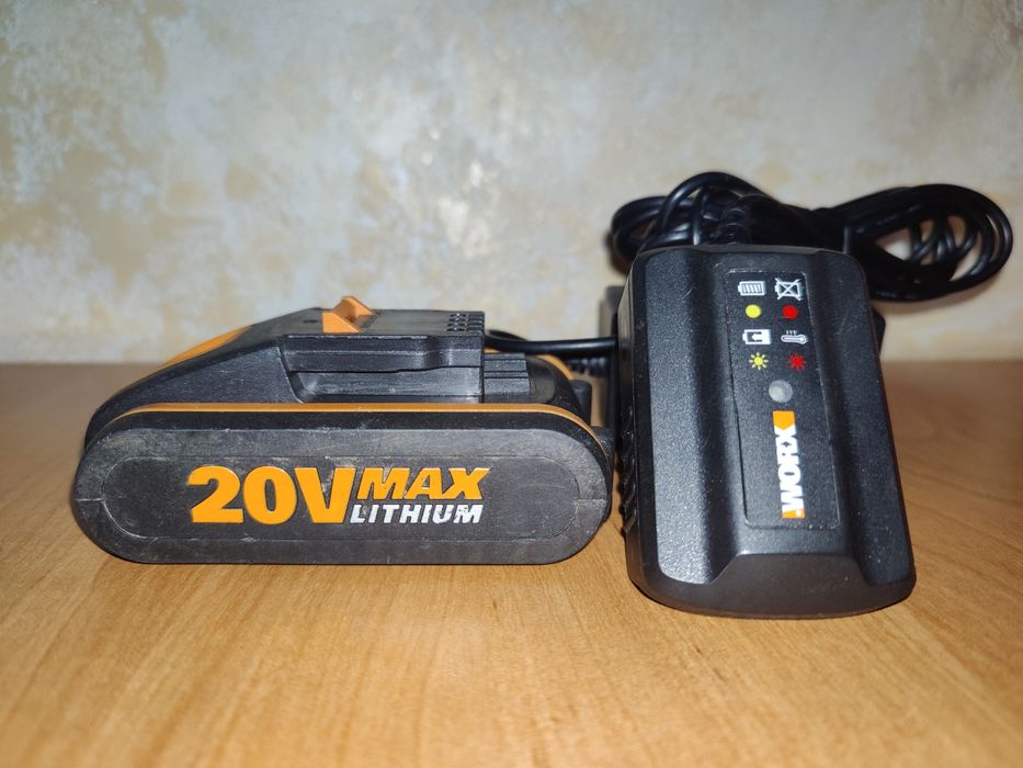 Worx АКБ та зарядка