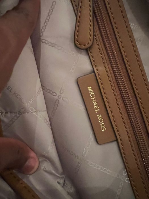 Bolsa Michael Kors original em bom estado