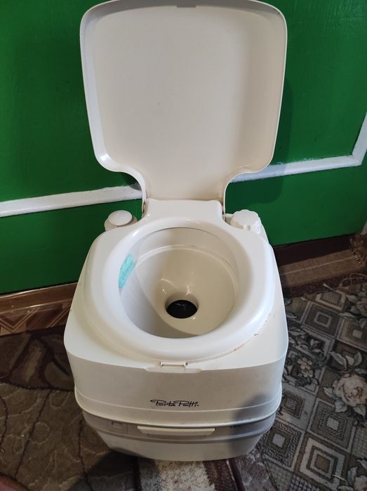 Біо туалет в кімнату